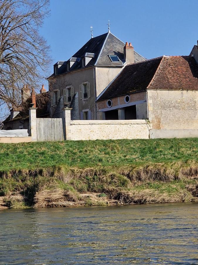 Chambre D'Hotes "Au Bord De Loire" La Marche Екстер'єр фото